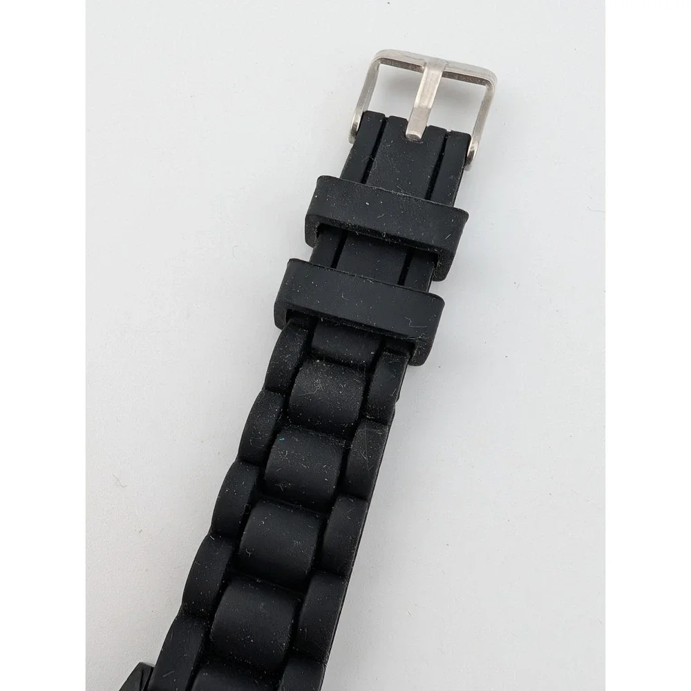 Geneva Watch Women 32mm Case‎ Rhinestone Bezel Black Silicone Band- New Battery